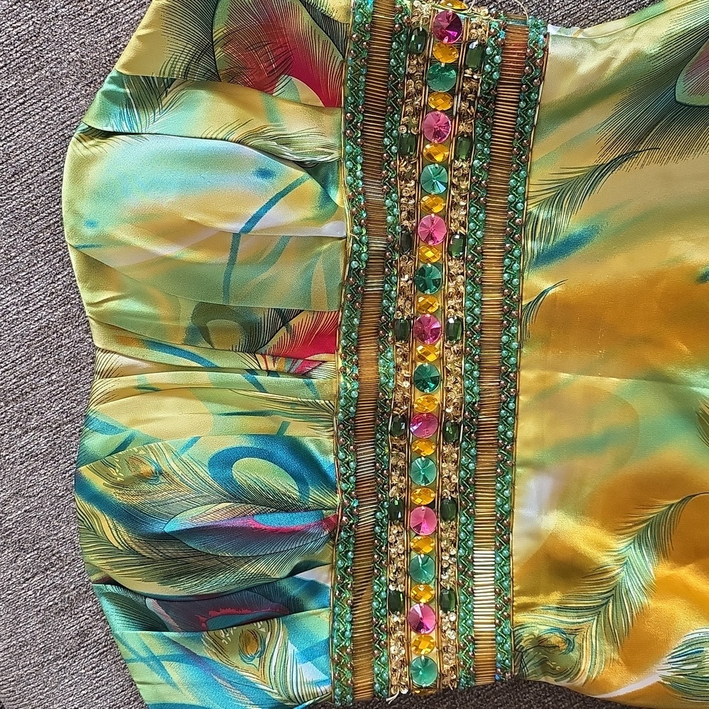 Elegant Multicolor Strapless Dress - Picture 4 of 9